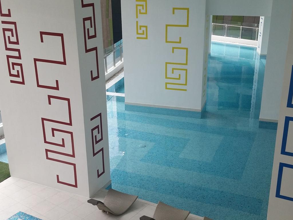 Milano Versace Suites Makati City Exteriör bild
