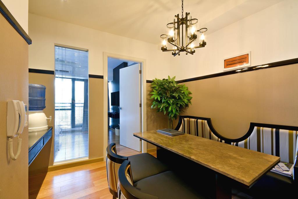 Milano Versace Suites Makati City Exteriör bild