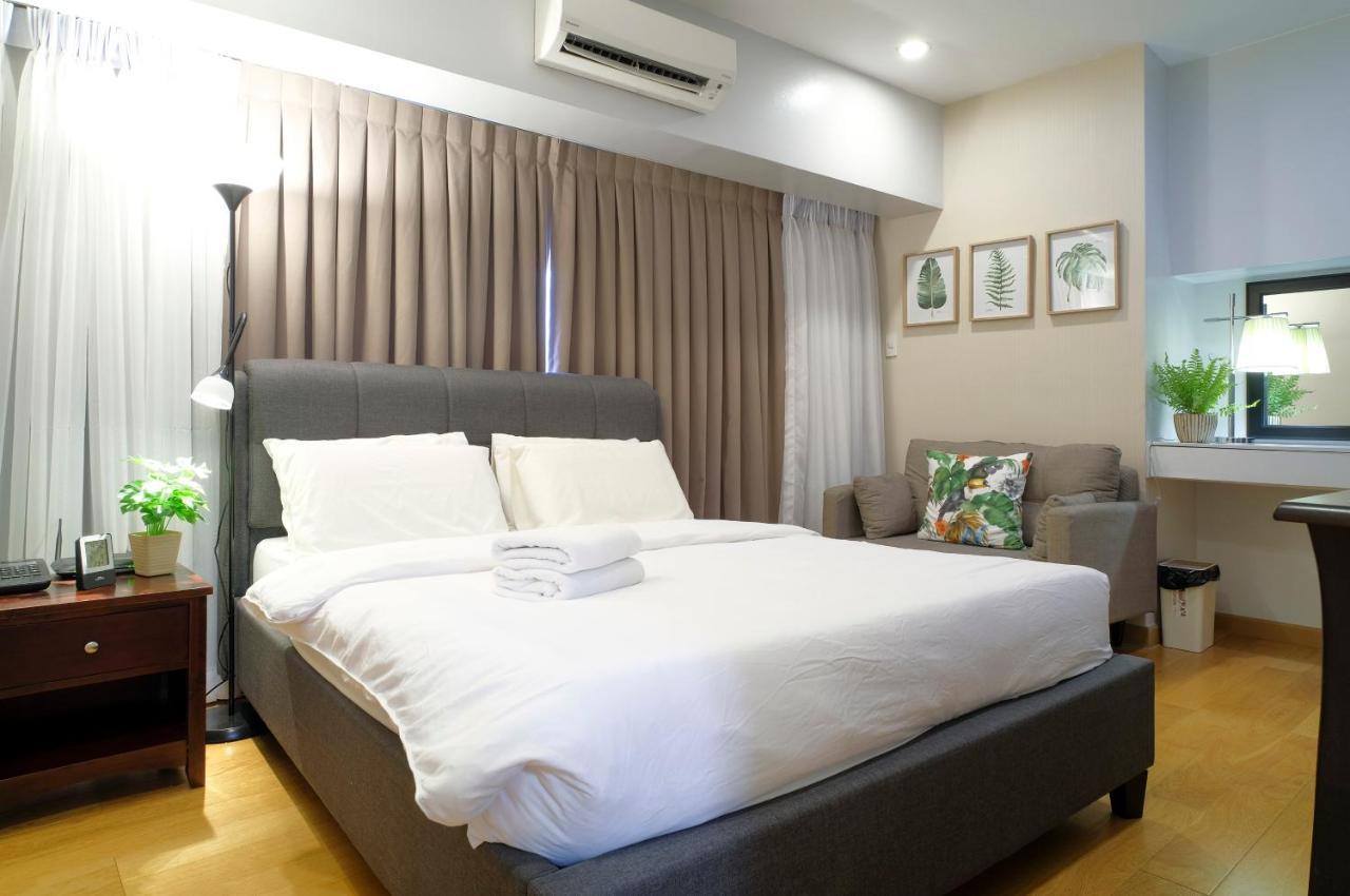 Milano Versace Suites Makati City Exteriör bild